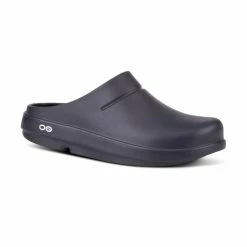 OOFOS Casual Shoes OOCloog