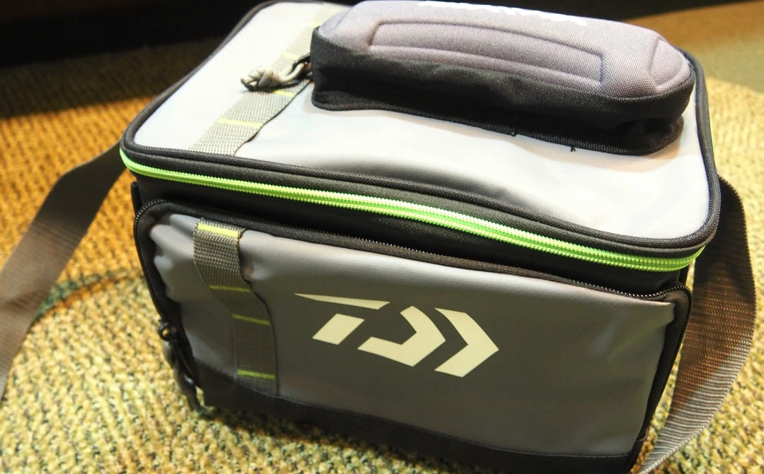 Cheap โญ Daiwa 360 Vinyl Tackle Box ๐ 3 Daiwa 360 Vinyl Tackle Box